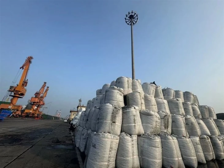 High Activity Semi Coke Cost Effective Substitute Of Metallurgical Coke suppliers